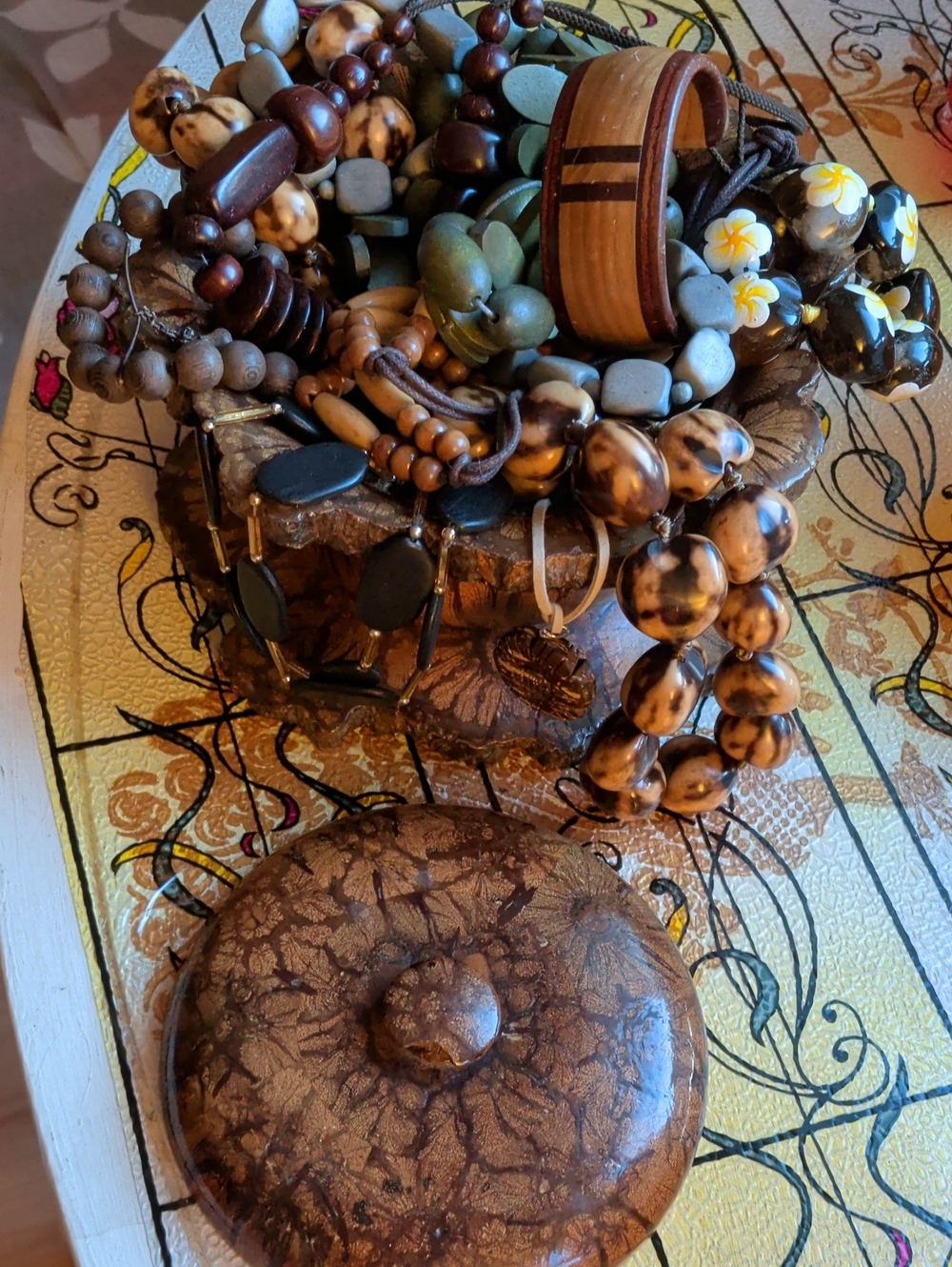 9 Mother Nature Materials Jewelry Bundle+ Vintage Chrisanthemum Bowl With Lid